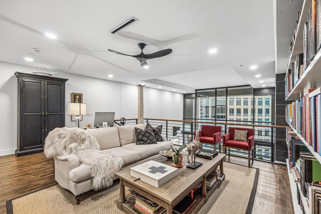 Mckinney Condo 1999 - Residential