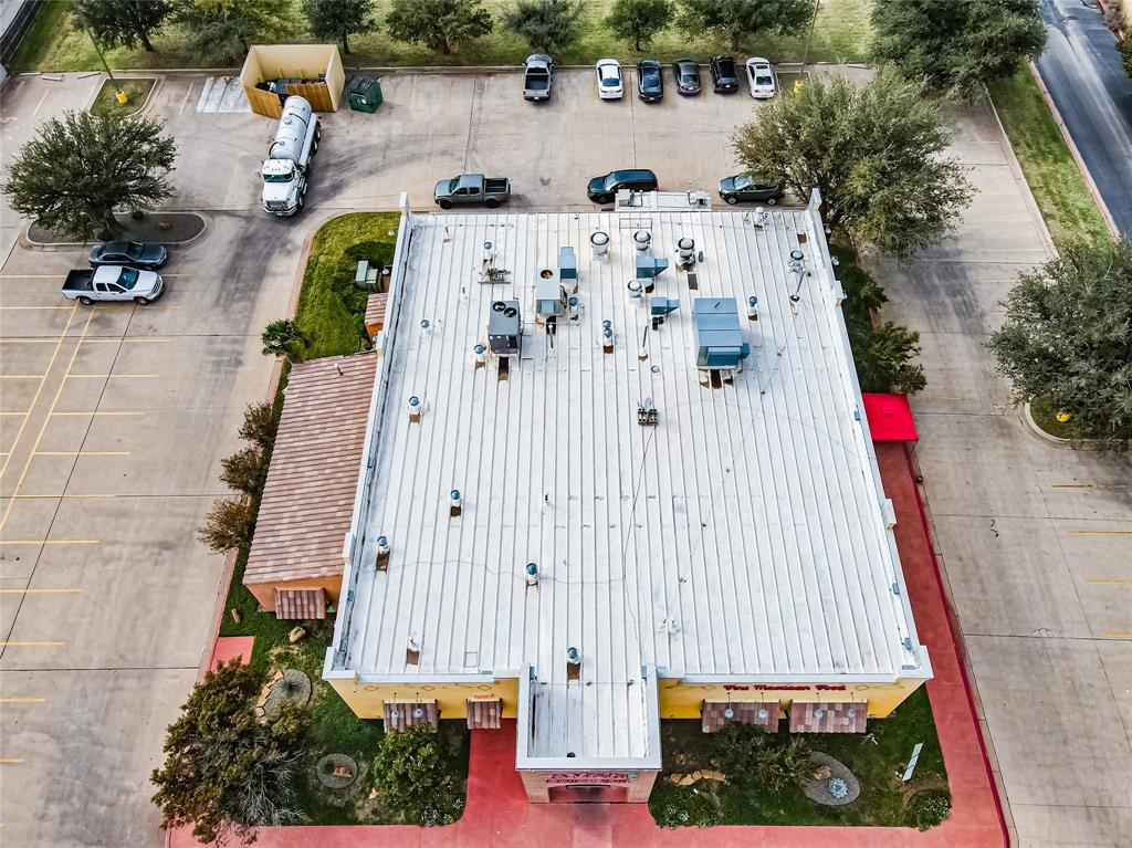 Rhodes Plaza - Commercial Sale