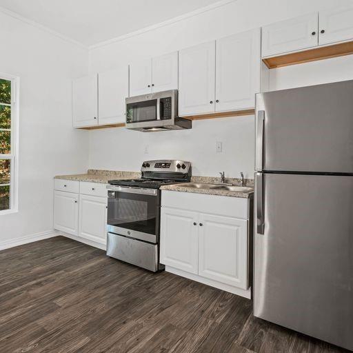 Munson T V Add - Residential Lease