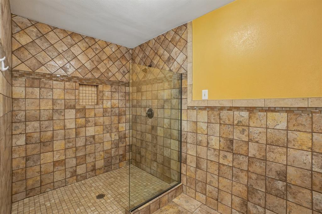 Thomas Chambers Survey - Residential