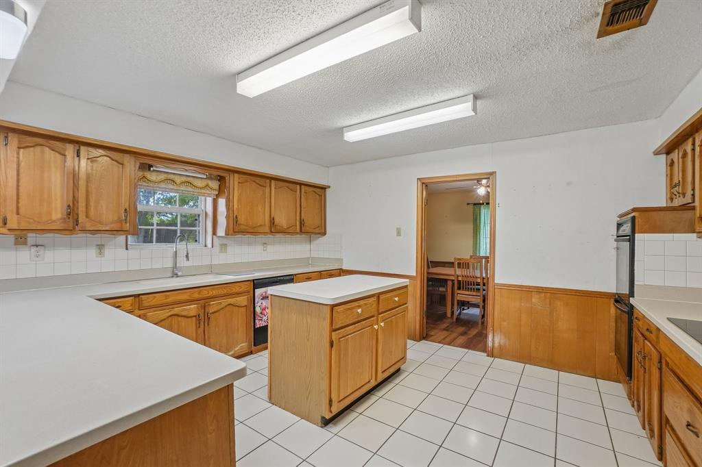 Thomas Chambers Survey - Residential