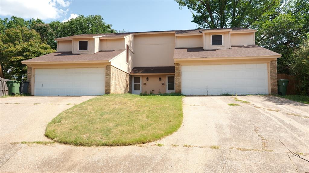 BEST AND FINAL BY 5 PM TODAY!Well-maintained 2010 and 2012 Sanford 3 bdrm 2.5 bath 2 car garage backyard duplex offering two separate residential units, each with its own private entrance. Ideal for owner-occupants or investors, the property provides comfortable living spaces, functional layouts, and the potential for rental income.