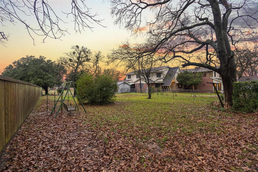 Orig Town Of Wolfe City - Residential