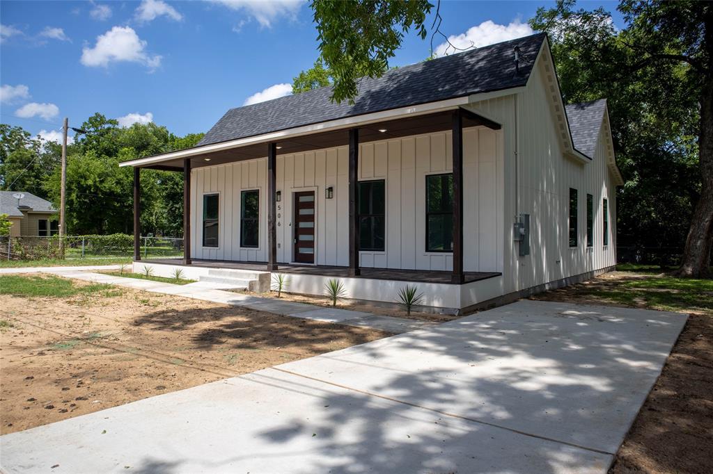 Fully renovated inside and out and I mean everything is new. This 3-bed, 2-bath beauty in Kaufman sits on a large corner lot with an open-concept kitchen and living area, a spacious primary suite with walk-in closet, large covered front porch, and two parking spaces. New roof, new HVAC, new plumbing, new appliances. Come check it out! More pictures coming soon.