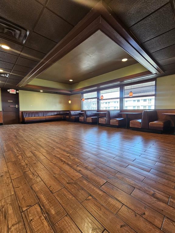 Dennys 01 - Commercial Sale