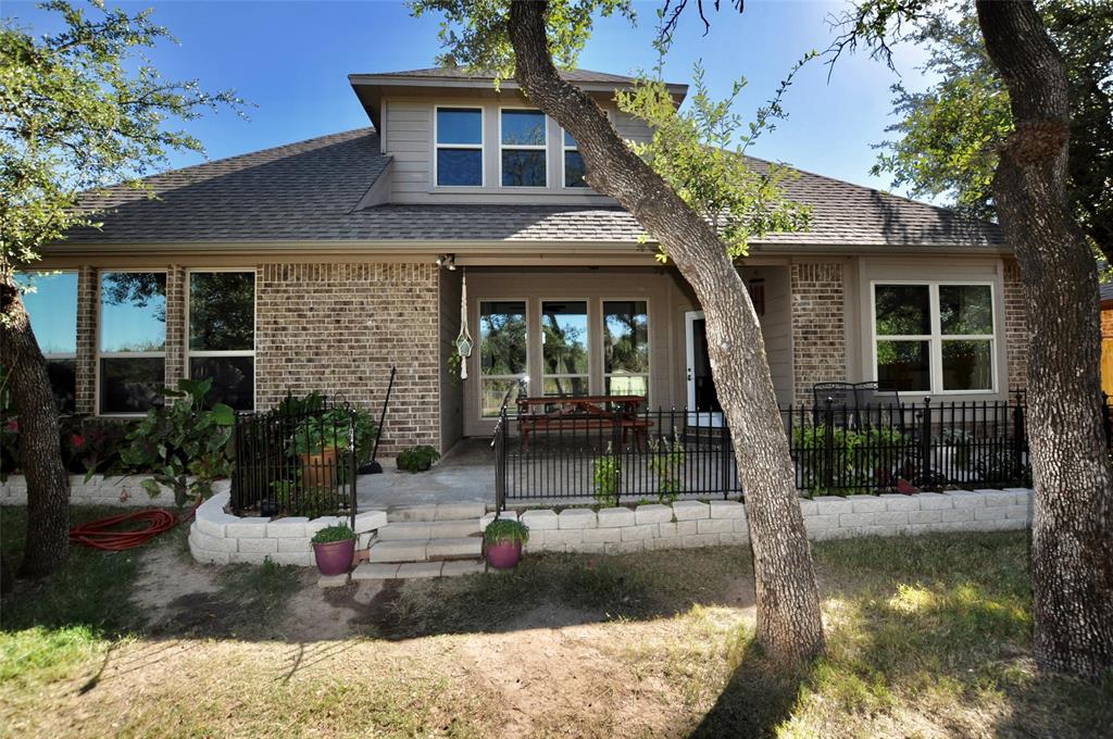 Vine West - Residential