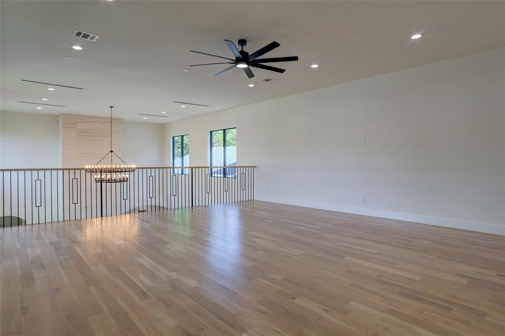 MIDWAY HOLLOW - Residential