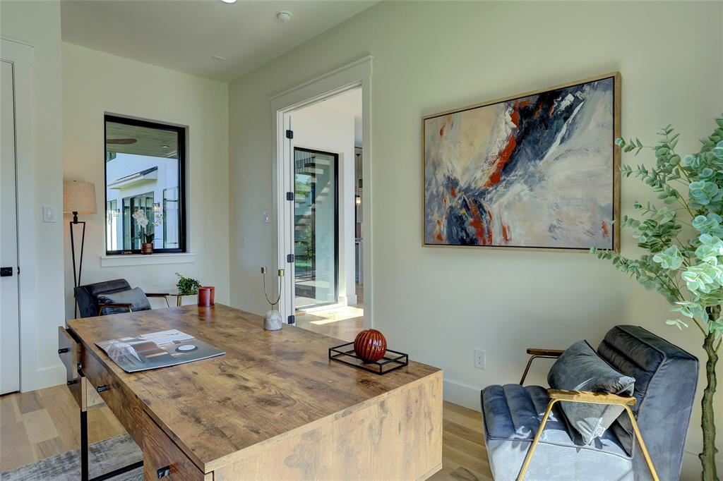 MIDWAY HOLLOW - Residential
