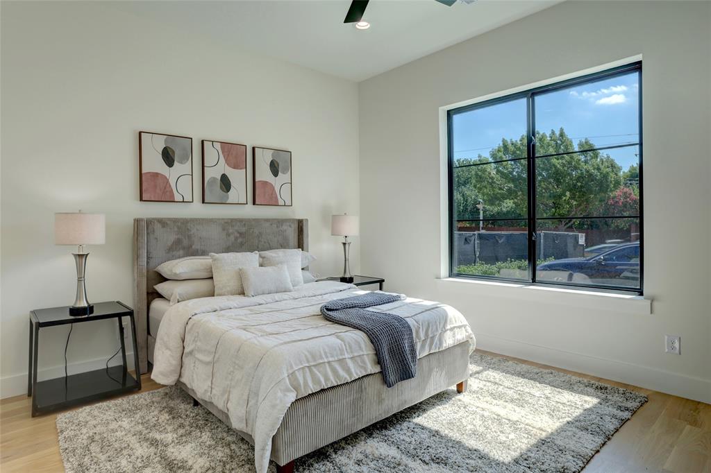 MIDWAY HOLLOW - Residential