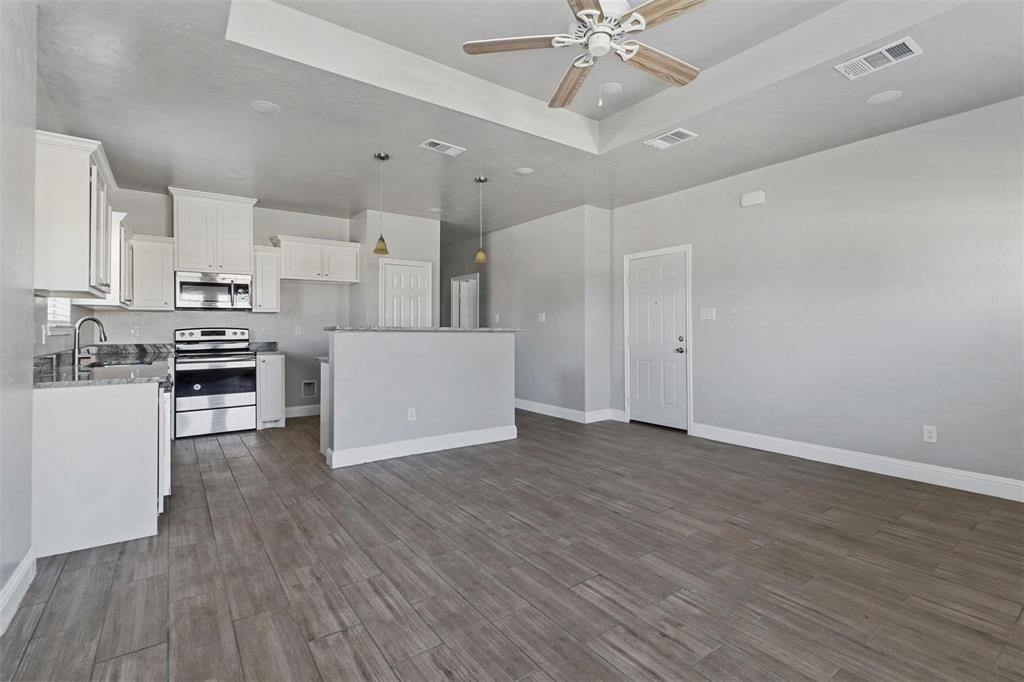 Charley Johnson's - Residential Lease