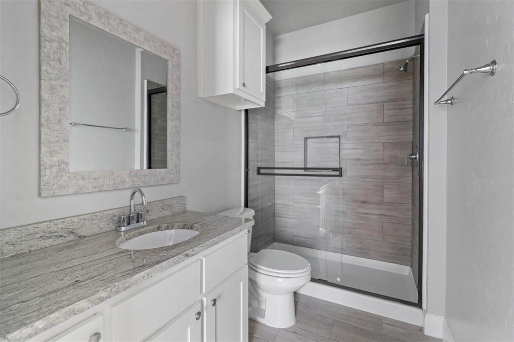 Charley Johnson's - Residential Lease