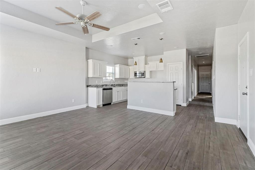 Charley Johnson's - Residential Lease
