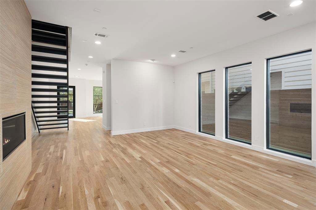 H Colgensons - Residential