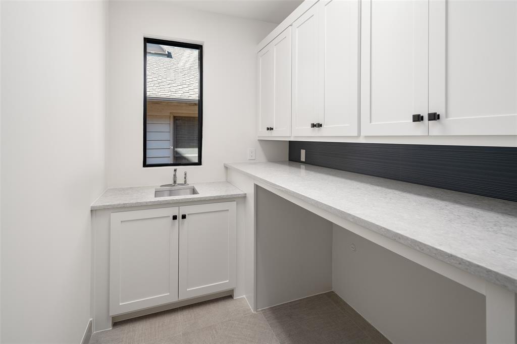 H Colgensons - Residential