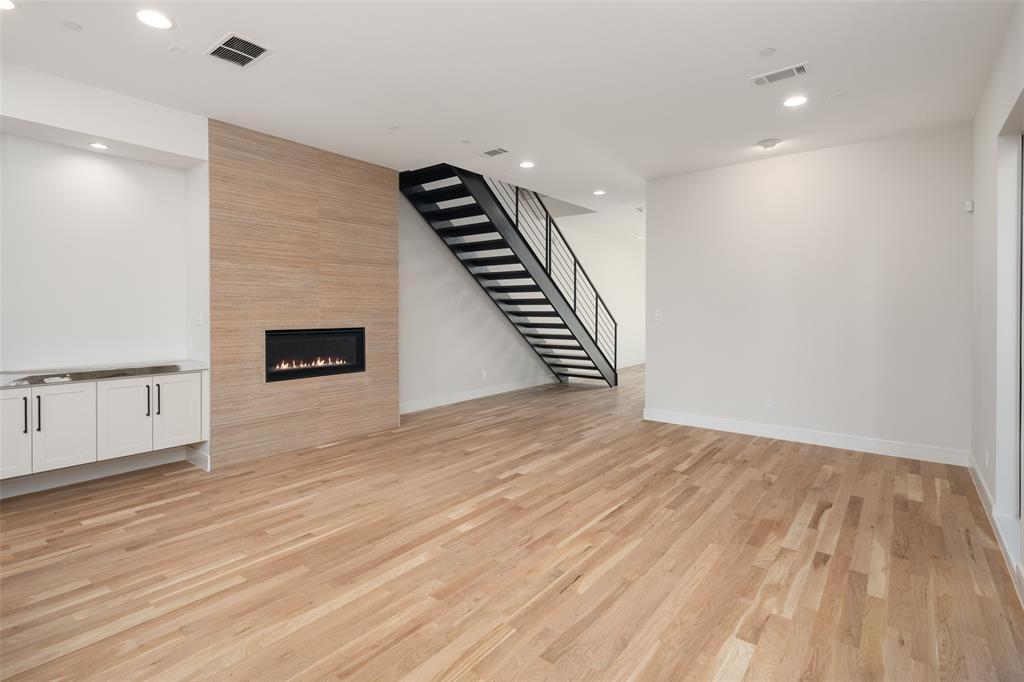 H Colgensons - Residential