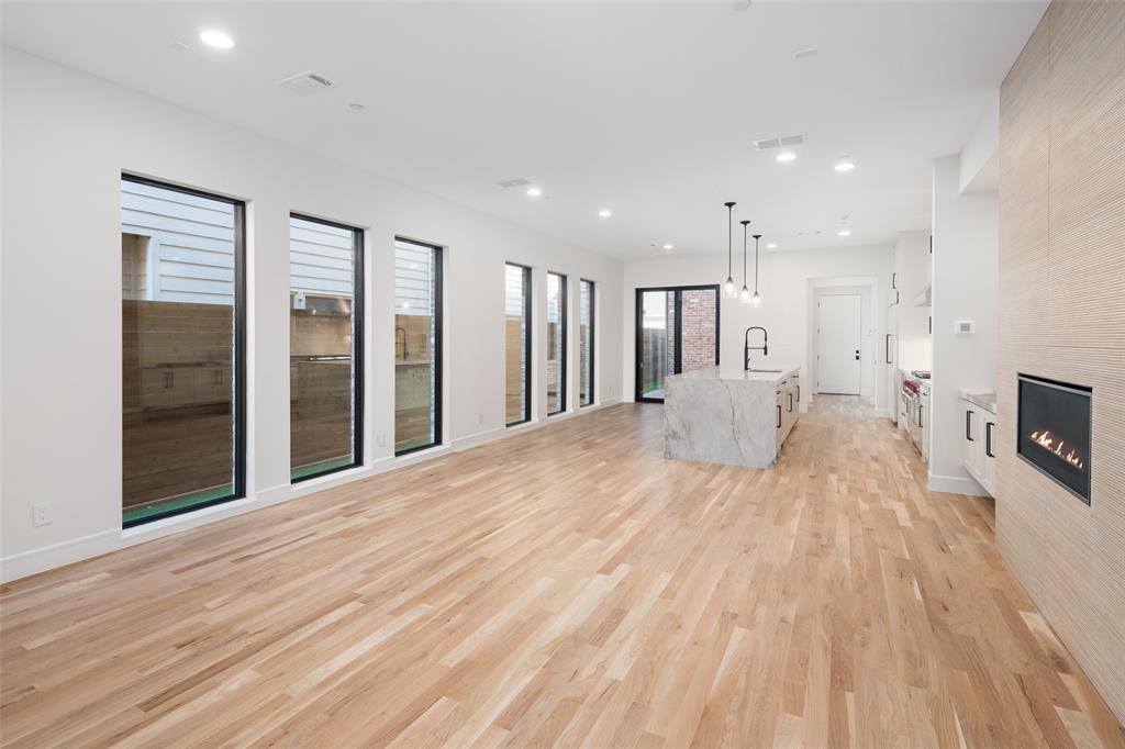 H Colgensons - Residential