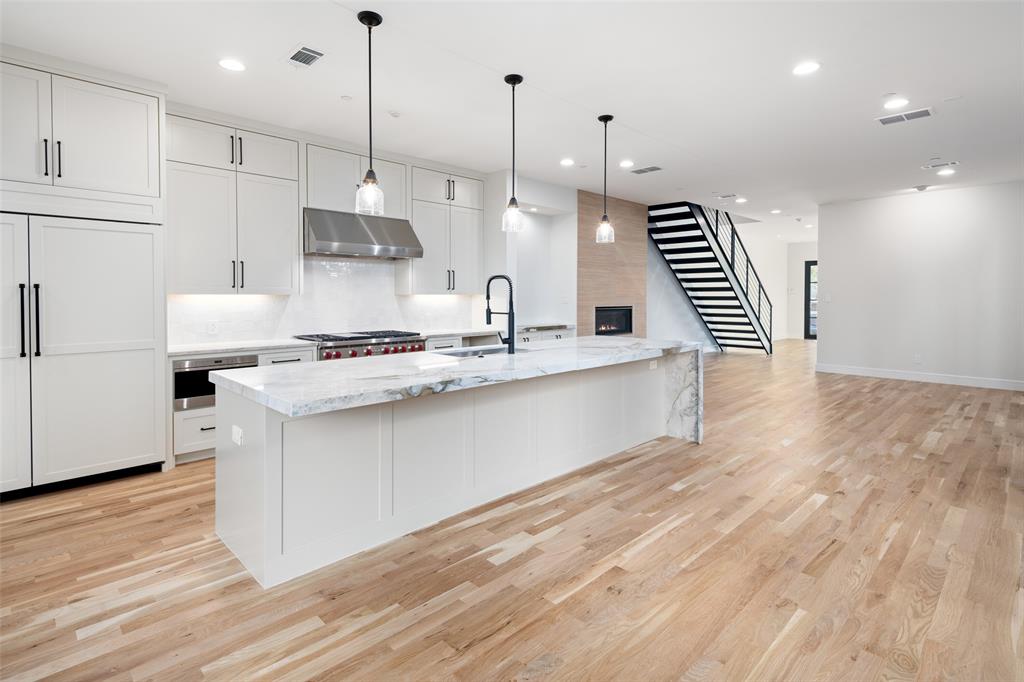 H Colgensons - Residential