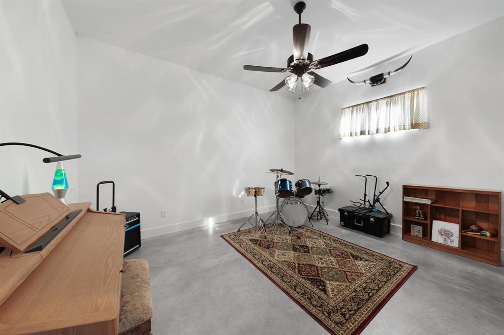 AB 521 T WILLISON - Residential