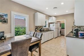 University Place Add - Residential Lease