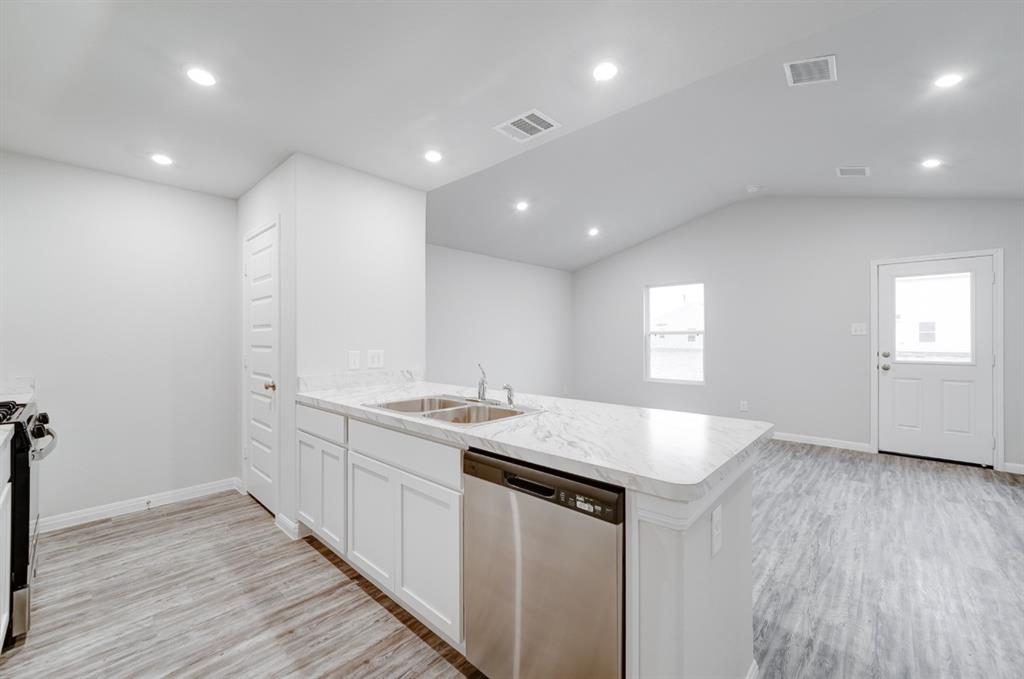 Poplar Court - Residential