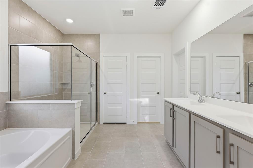 Meadow Lakes - Residential
