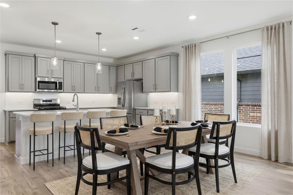 Meadow Lakes - Residential