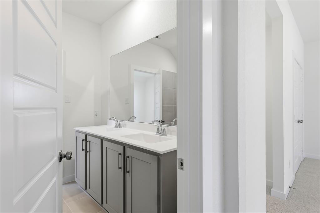 Meadow Lakes - Residential