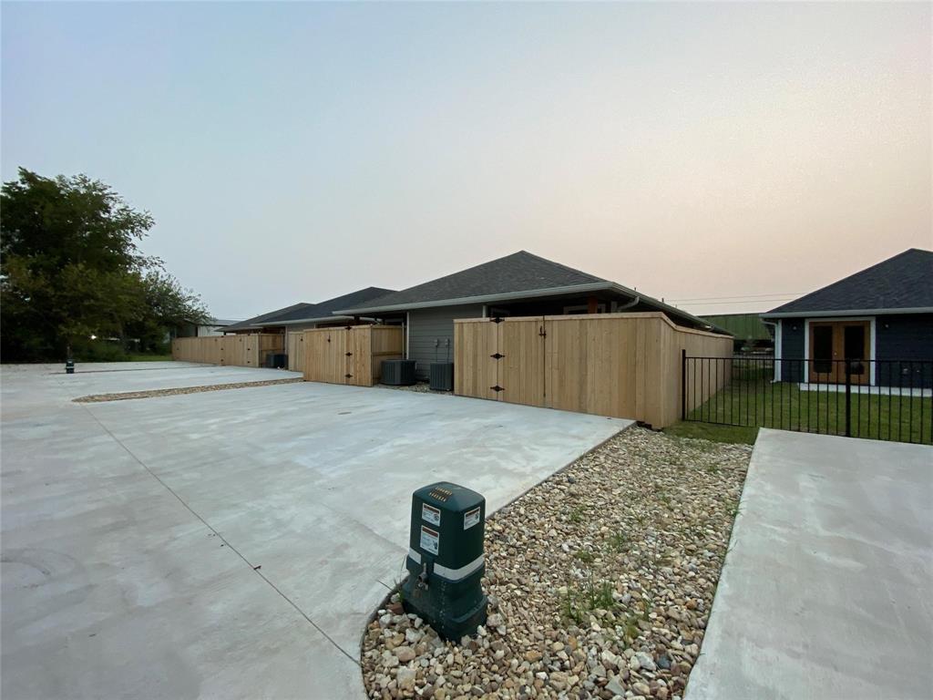 Boyer & Lucas Add - Residential Income