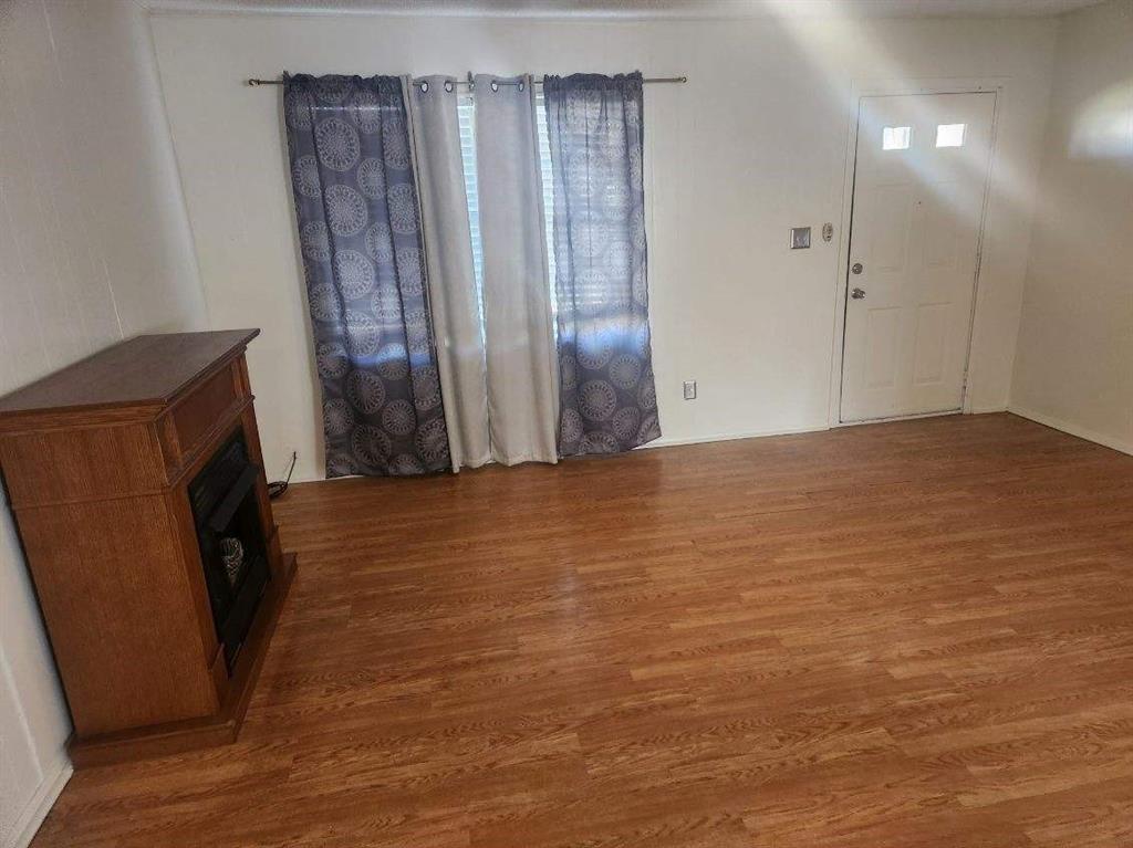 W J Newcomb #2 - Residential Lease