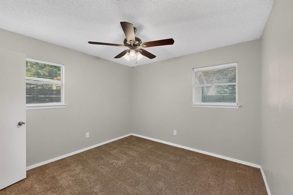 North Meadowbrook Village - Residential