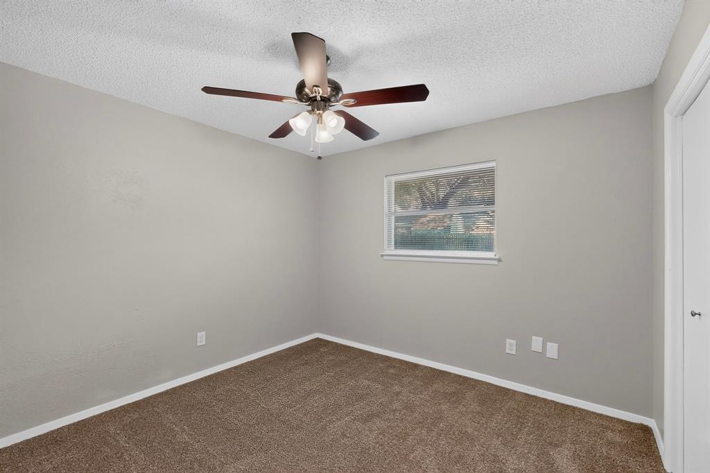 North Meadowbrook Village - Residential