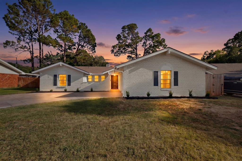 North Meadowbrook Village - Residential