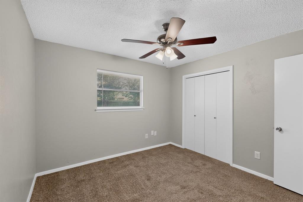 North Meadowbrook Village - Residential