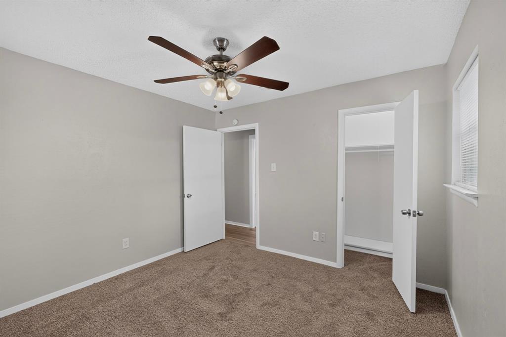 North Meadowbrook Village - Residential