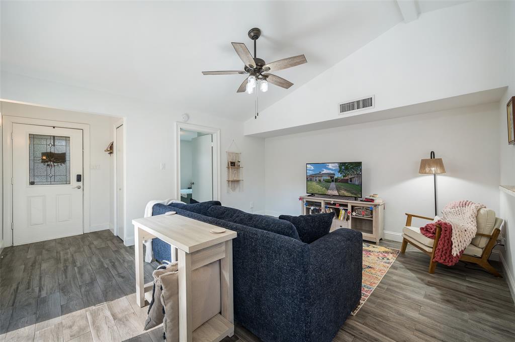 Colony 25 - Residential