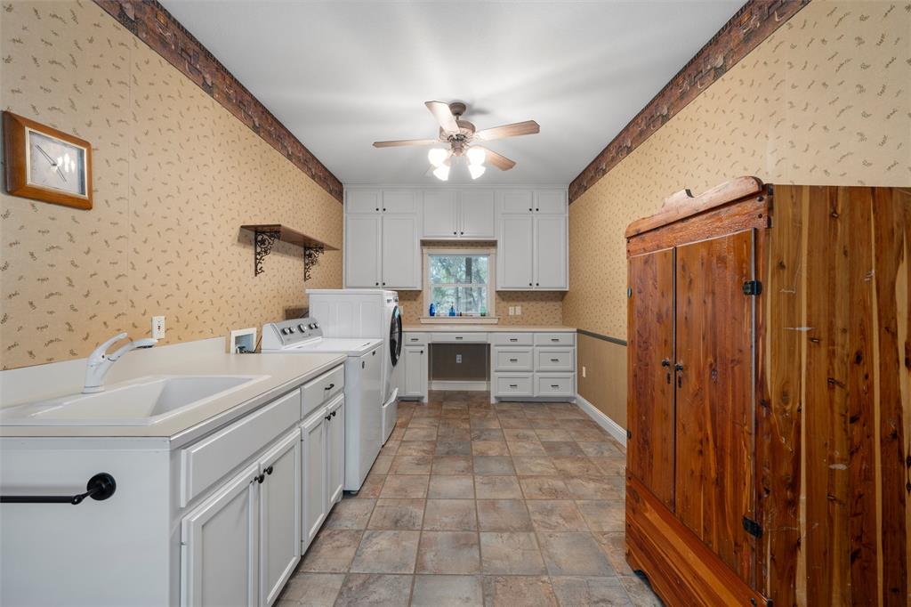 Three 17 River Oaks - Residential