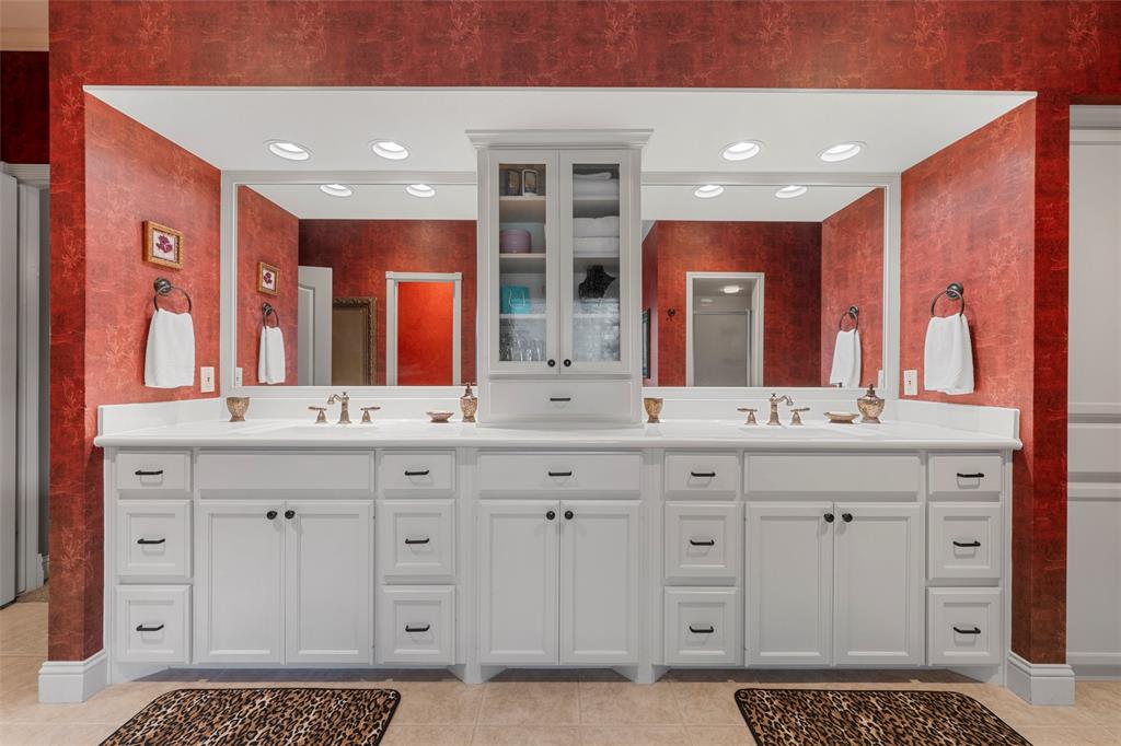 Three 17 River Oaks - Residential