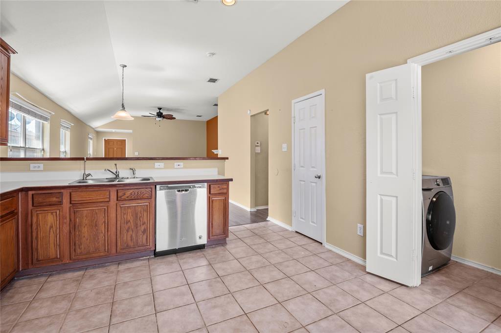 Sendera Ranch - Residential
