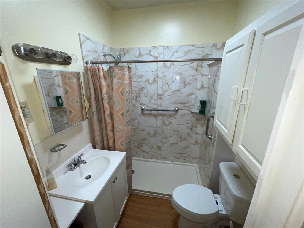 Santo Ot - Residential
