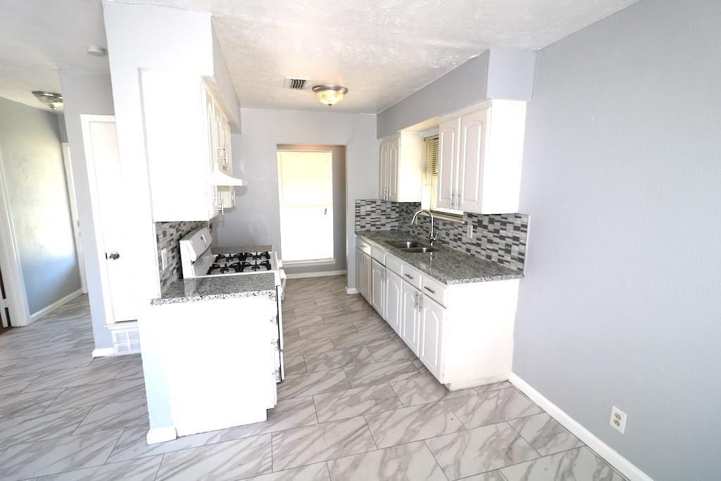 St Augustine - Residential