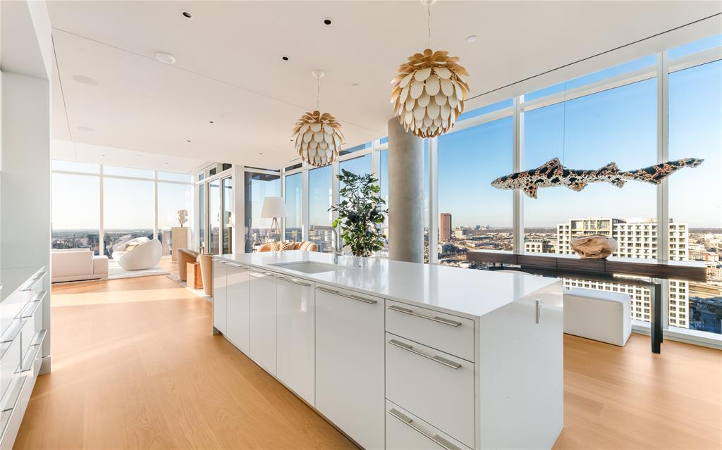 Arts Residences - Residential