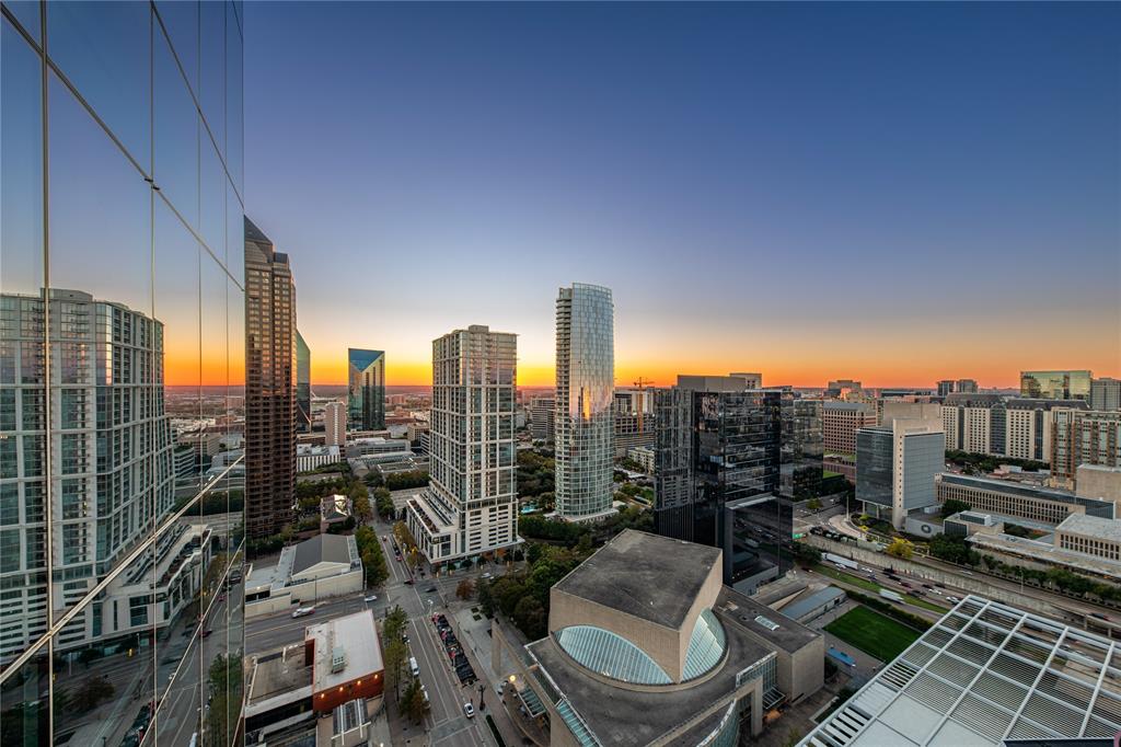 Arts Residences - Residential