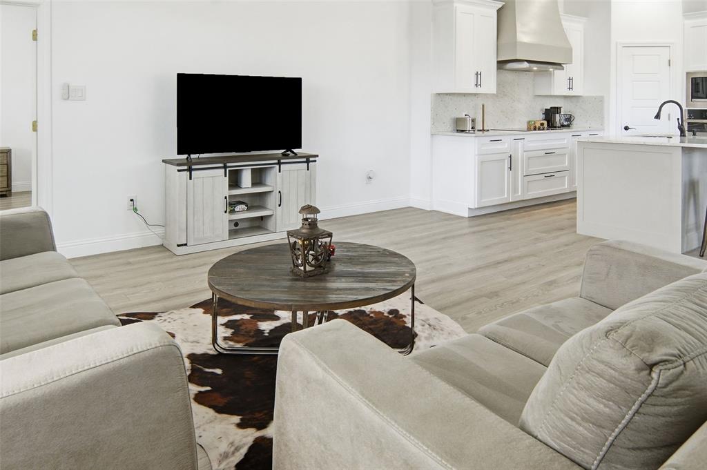 Ellis M G Add - Residential