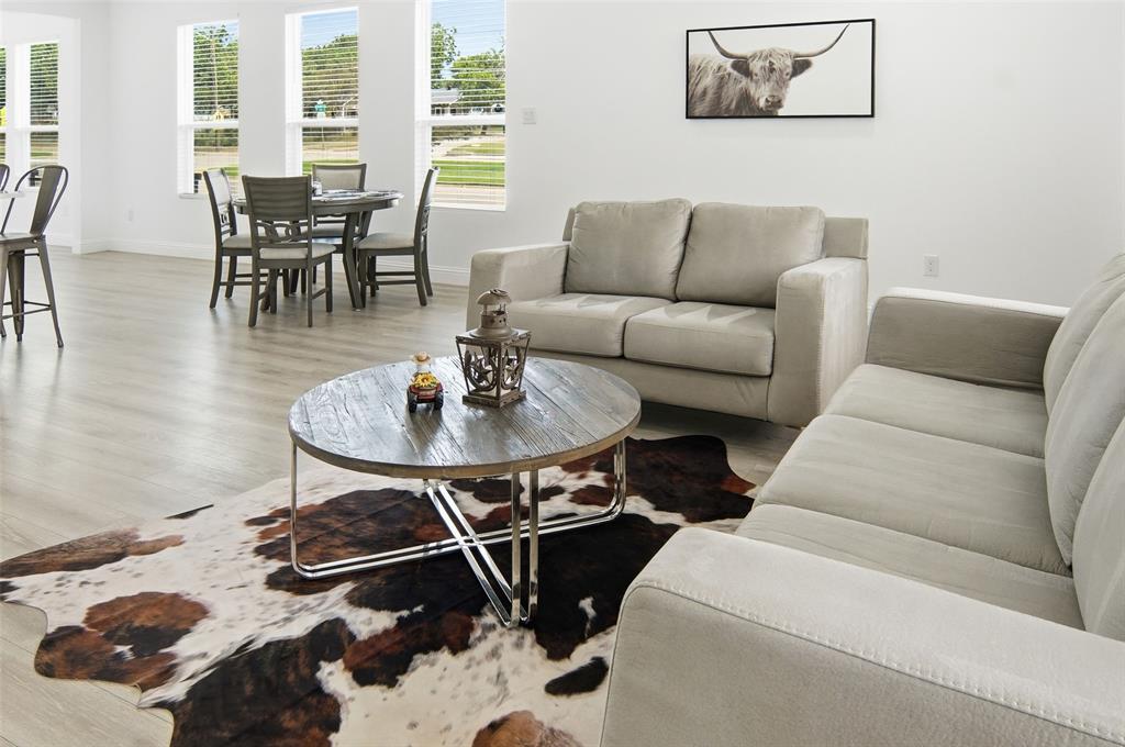 Ellis M G Add - Residential