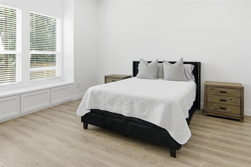 Ellis M G Add - Residential