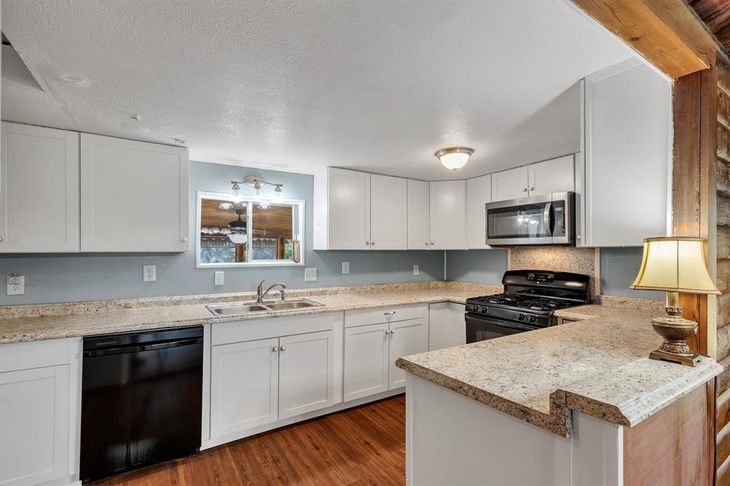 Cedarcrest Shores Estate - Residential