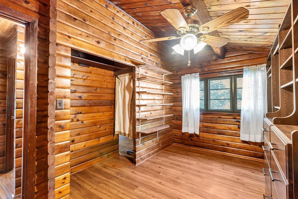 Cedarcrest Shores Estate - Residential