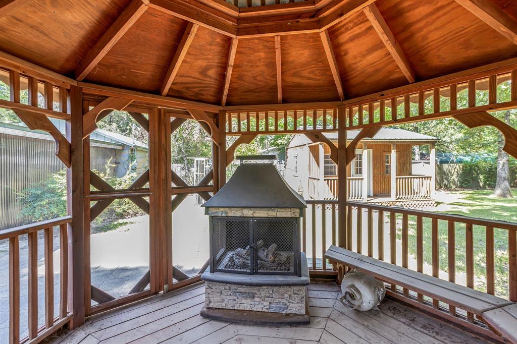 Cedarcrest Shores Estate - Residential