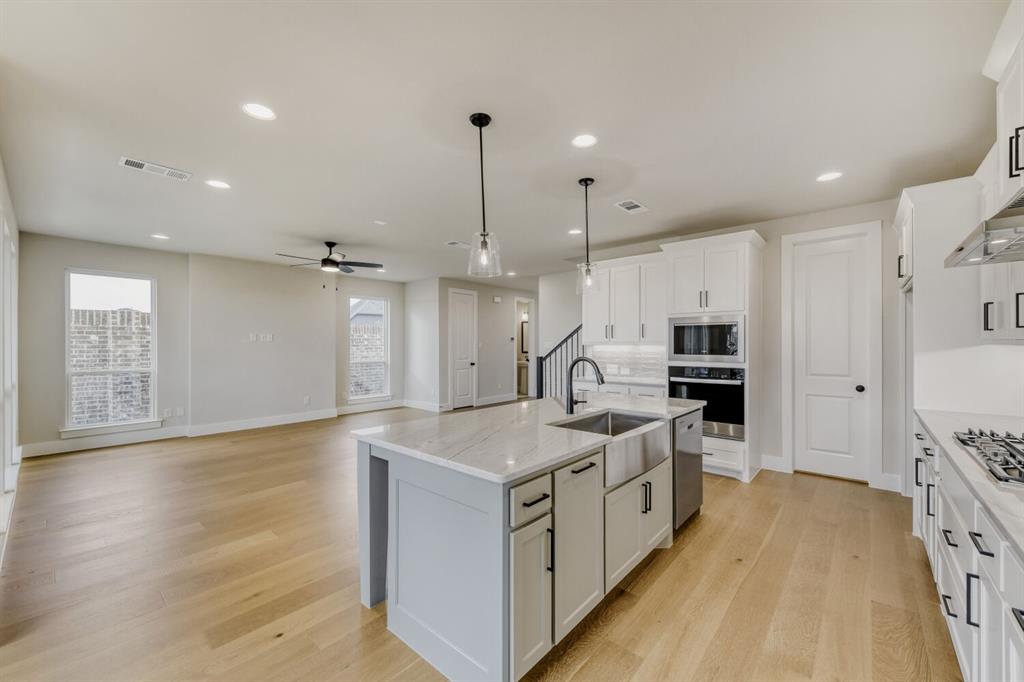 Mustang Lakes Villas - Residential