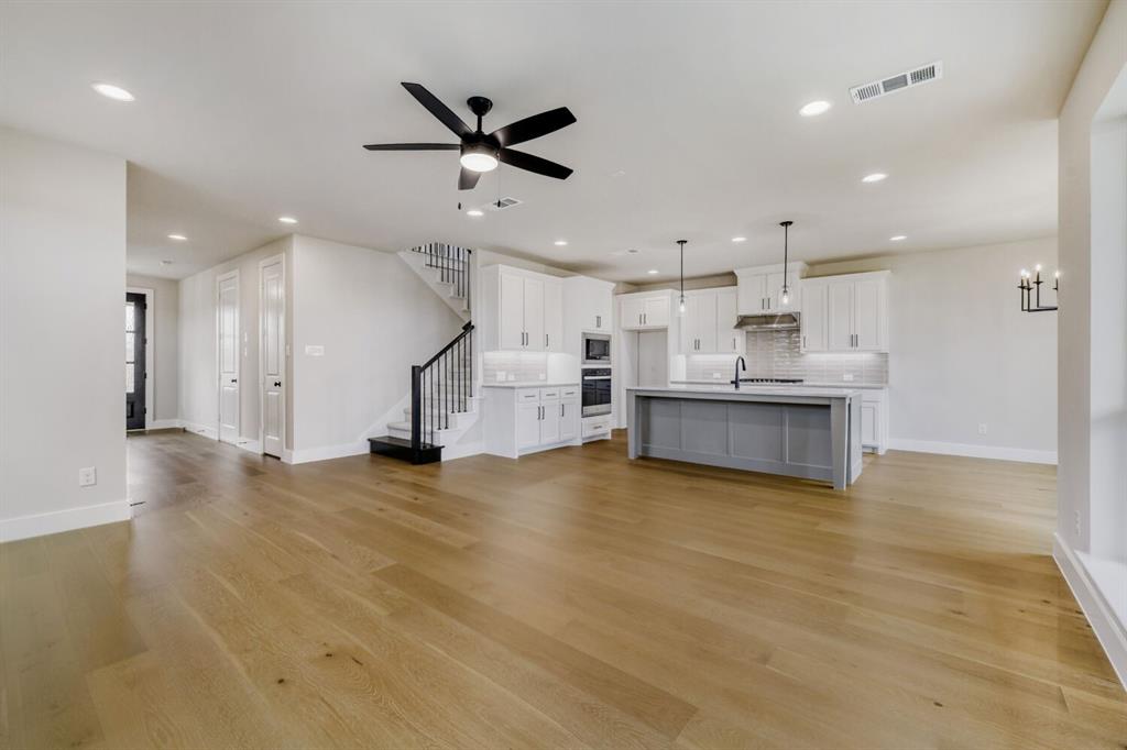 Mustang Lakes Villas - Residential